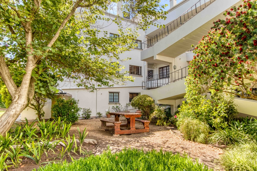 2 Bedroom Property for Sale in Lionviham Western Cape